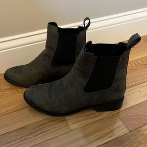 Thursday Chelsea Gray Boots